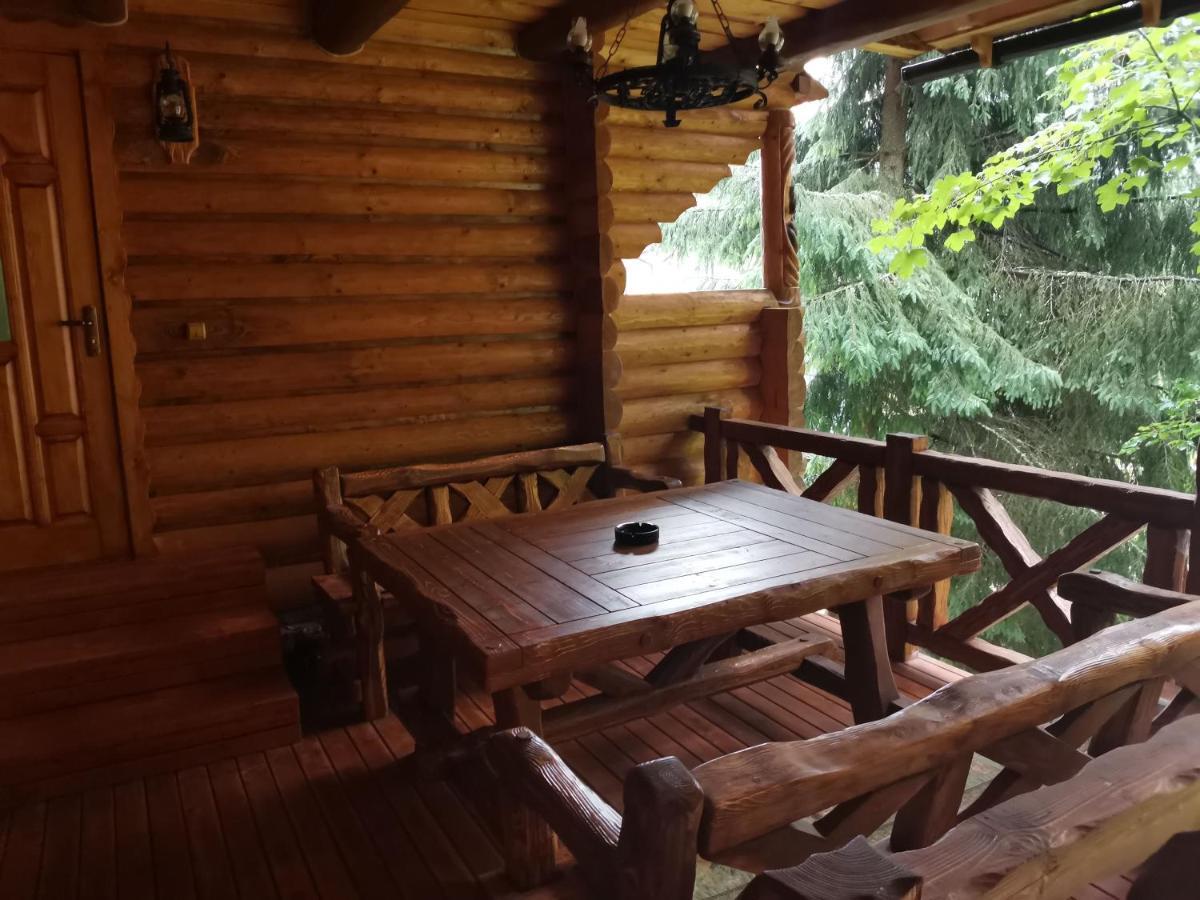 Гірська Хата Hotel Senechiv Екстериор снимка